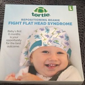 Tortle Repositioning Beanie Large (4-6 months)